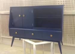 Spray Painting Furniture